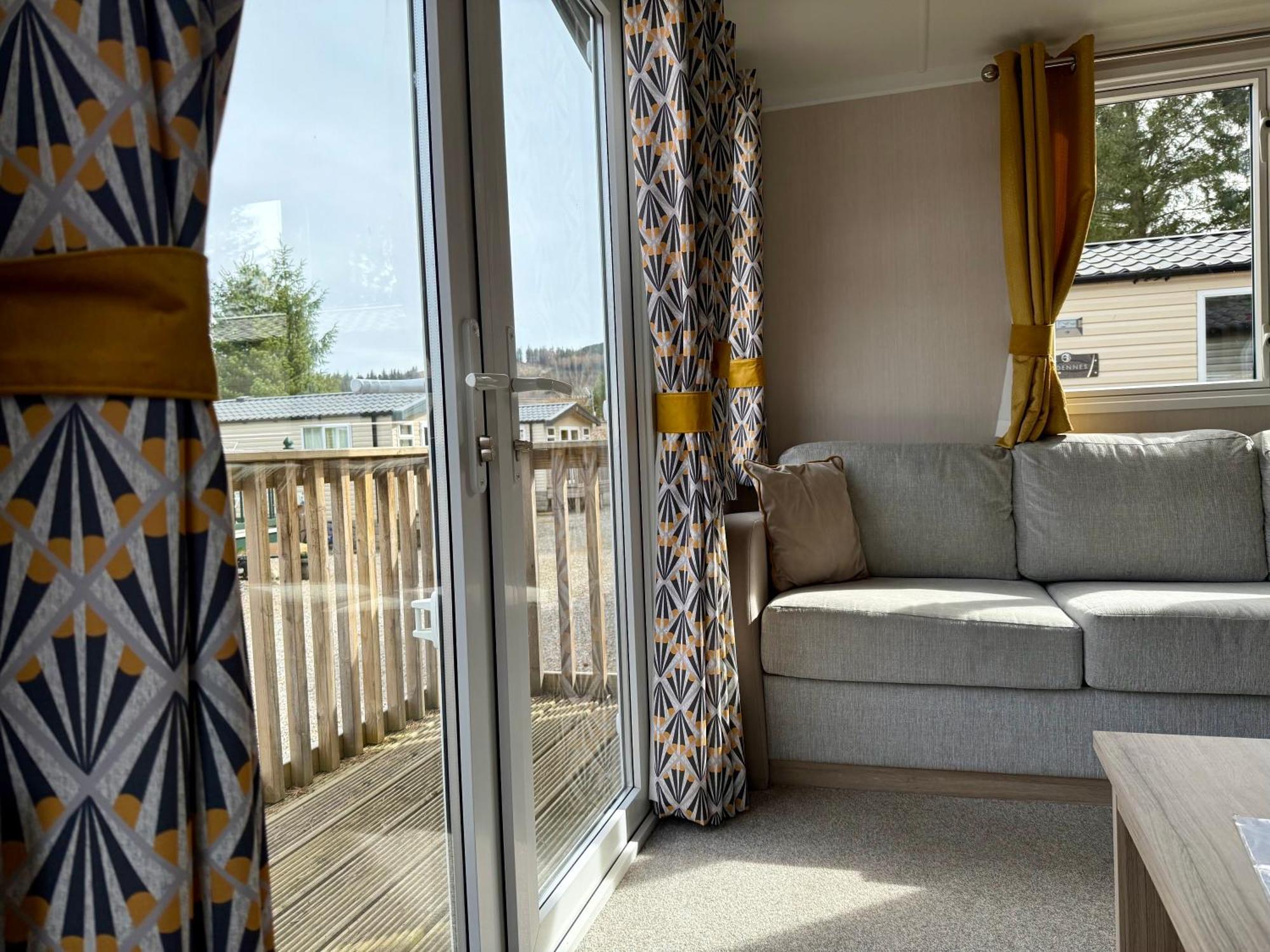 The Dram Van - Beautiful, Luxury Static Caravan Aberlour Exterior photo