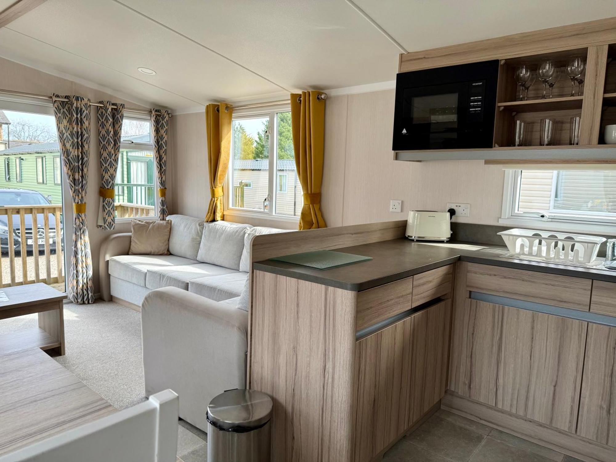 The Dram Van - Beautiful, Luxury Static Caravan Aberlour Exterior photo