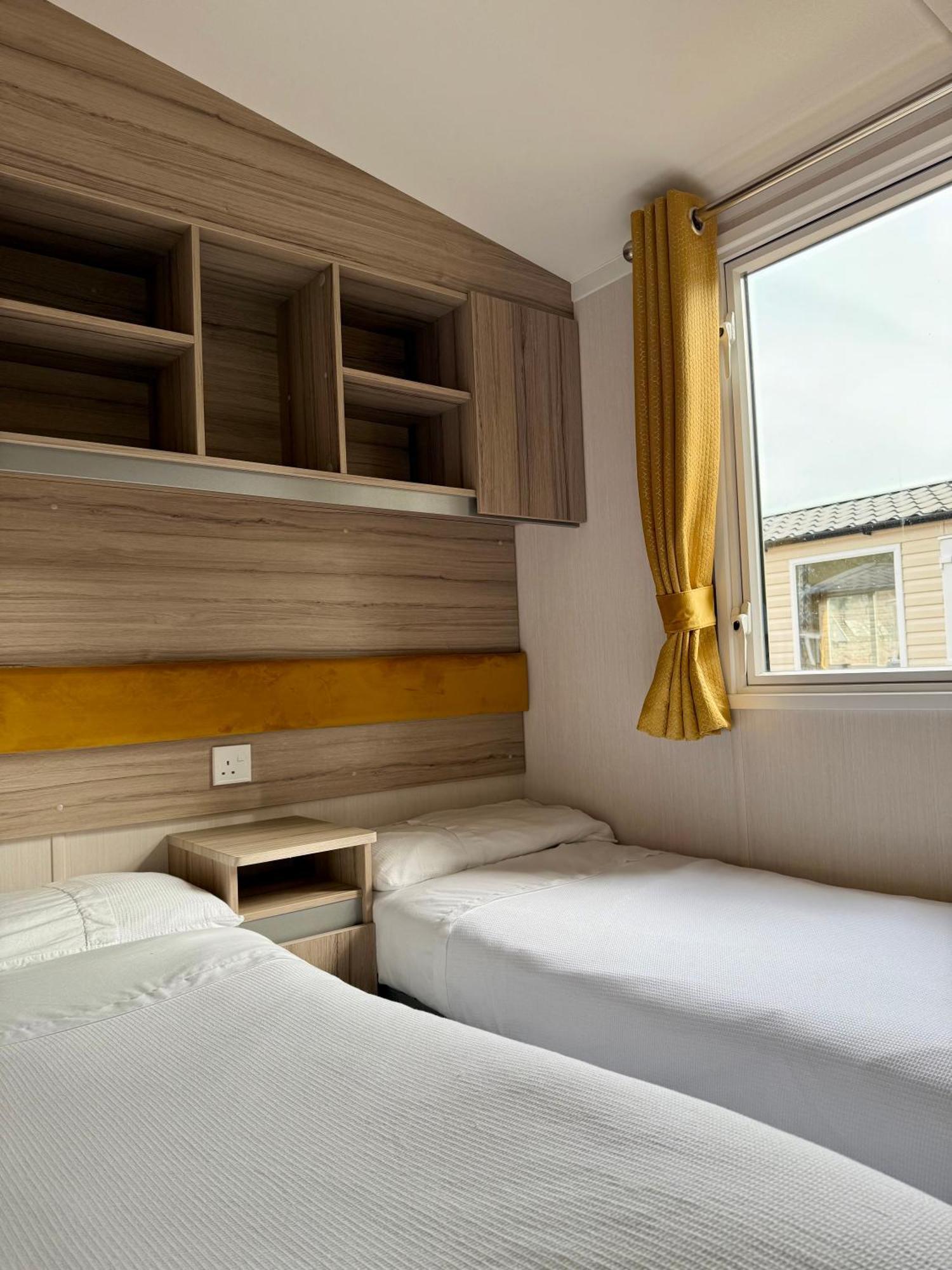 The Dram Van - Beautiful, Luxury Static Caravan Aberlour Exterior photo